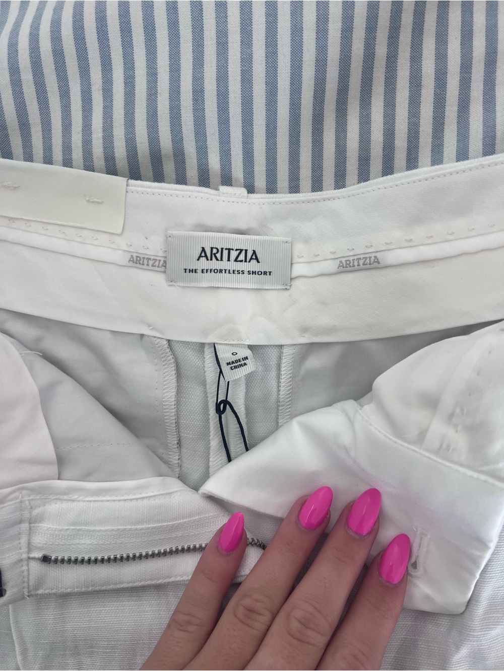 Aritzia Linen shorts - Picture 2 of 5
